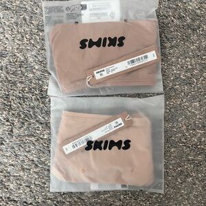 SKIMS Clay Fits Everybody Thong